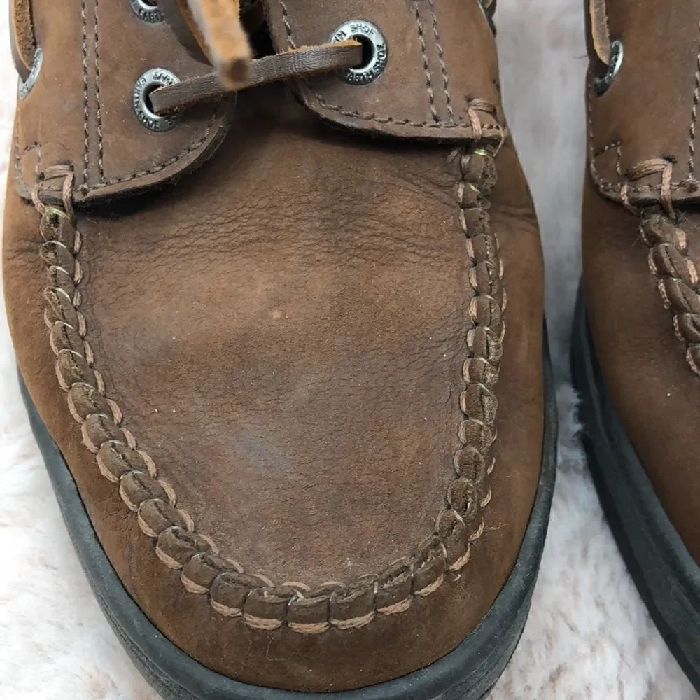 Earth Shoe Boone brown leather boat shoes